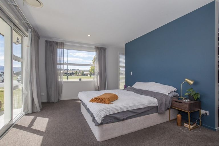 Photo of property in 9 Warbler Lane, Albert Town, Wanaka, 9305