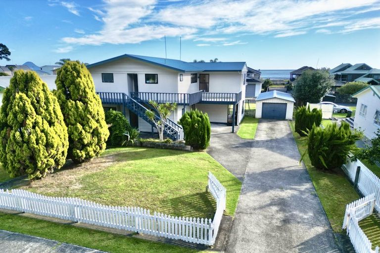 Photo of property in 199 Pohutukawa Avenue, Ohope, 3121