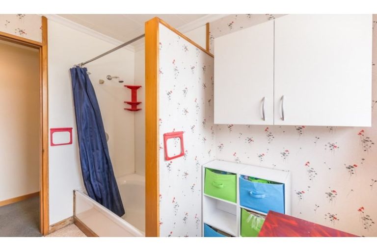 Photo of property in 5 Ourbridge Street, Kainga, Christchurch, 8083