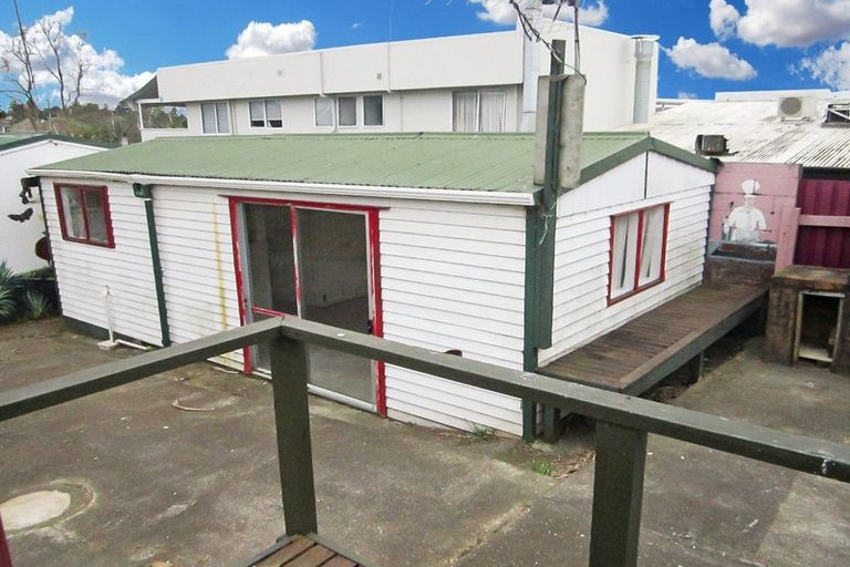 Photo of property in 281 Puhinui Road, Papatoetoe, Auckland, 2025