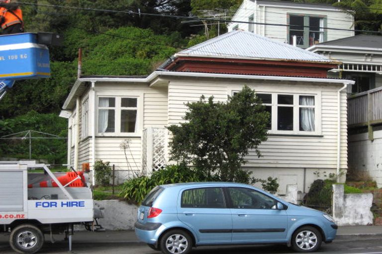 Photo of property in 103 Karori Road, Karori, Wellington, 6012