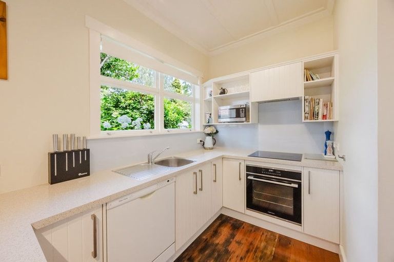 Photo of property in 627 Nelson Street North, Hastings, 4122