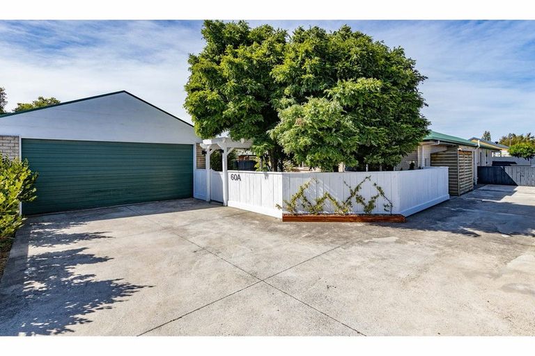 Photo of property in 60a Main North Road, Woodend, 7610