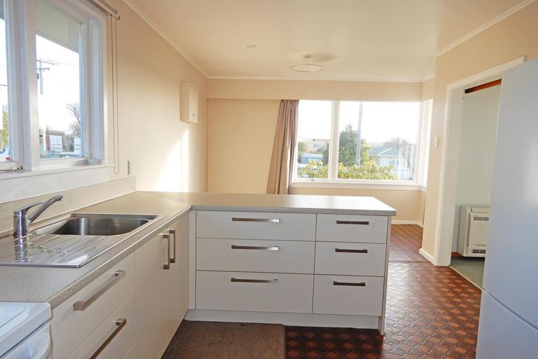 Photo of property in 11 Arrow Crescent, Holmes Hill, Oamaru, 9401