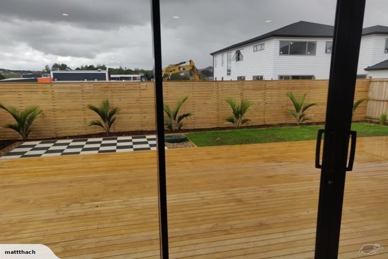 Photo of property in 9 Golden Avenue, Flat Bush, Auckland, 2019