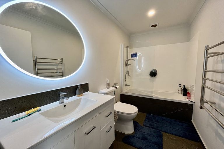 Photo of property in 7 Kapowai Boulevard, Takanini, 2112