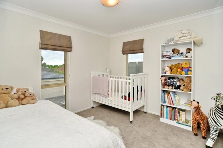 Photo of property in 8 Goodwood Close, Rangiora, 7400