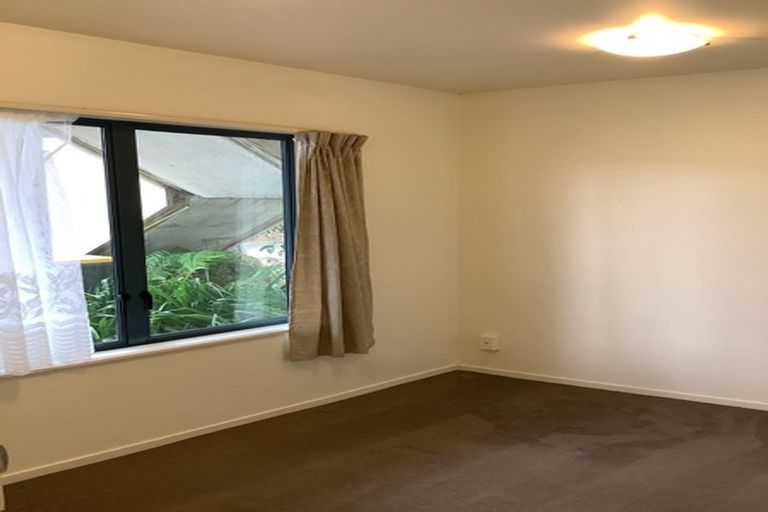 Photo of property in 3/53 The Avenue, Albany, Auckland, 0632