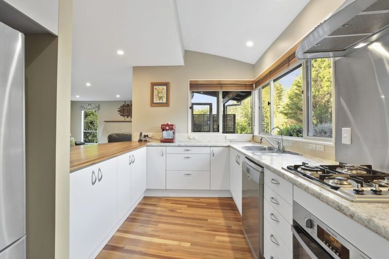 Photo of property in 542d West Coast Road, Oratia, Auckland, 0604