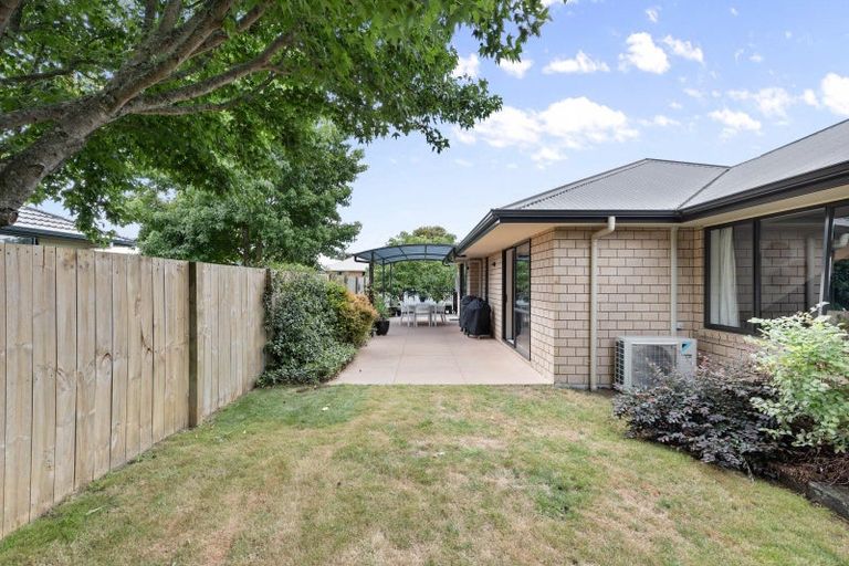 Photo of property in 4 Durmast Court, Cambridge, 3434