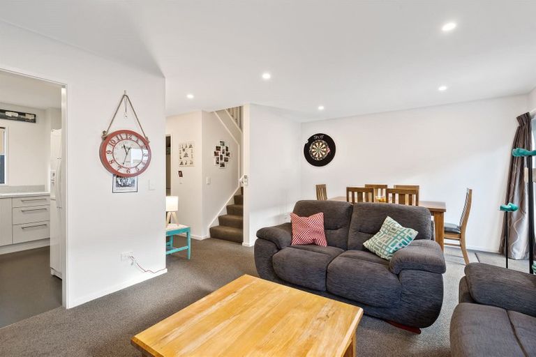Photo of property in Cornwall Gardens, 8/27 Cornwall Street, St Albans, Christchurch, 8014