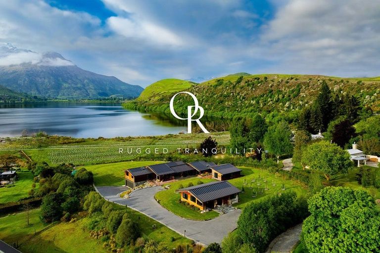 Photo of property in 37 Central Park Avenue, Lake Hayes, Queenstown, 9371