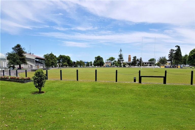 Photo of property in 75 Peel Street, Westport, 7825