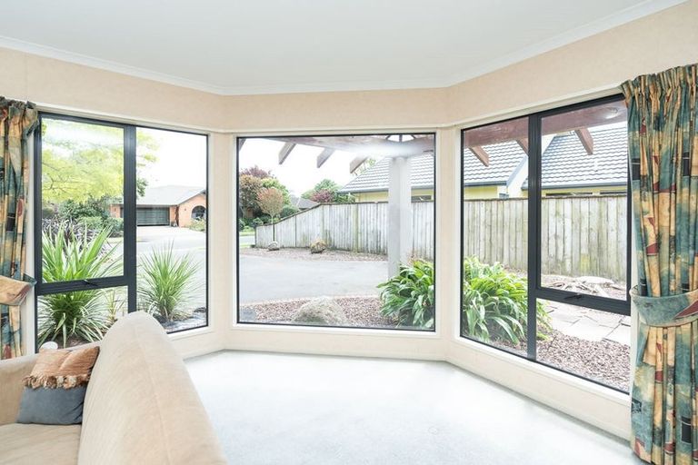 Photo of property in 15 Fendalton Drive, Rototuna, Hamilton, 3210