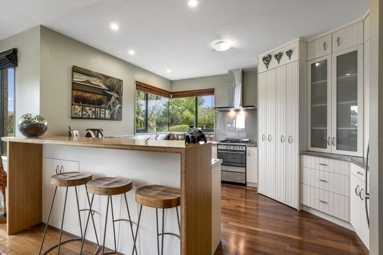 Photo of property in 65 Mcgiven Drive, Ridgewood, New Plymouth, 4371