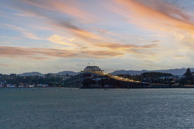 Photo of property in 22 Walter Street, Hauraki, Auckland, 0622