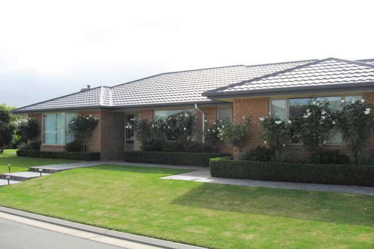 Photo of property in 18 Glenwood Drive, Prebbleton, 7604