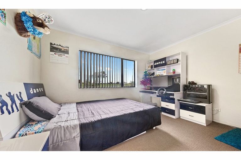 Photo of property in 4 Otago Place, Favona, Auckland, 2024