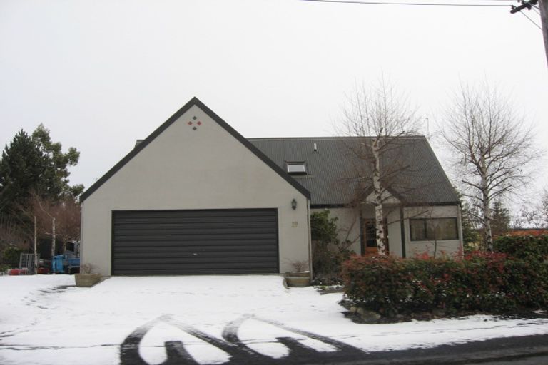 Photo of property in 19 Glenbrook Crescent, Twizel, 7901