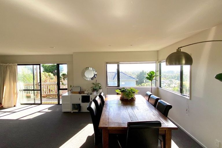 Photo of property in 8 Merlewood Avenue, Cashmere, Christchurch, 8022