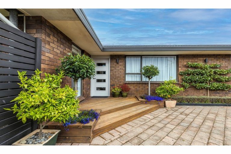 Photo of property in 5 Colchester Place, Templeton, Christchurch, 8042