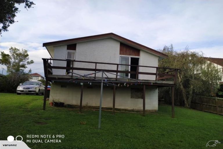 Photo of property in 2/462 Hillsborough Road, Mount Roskill, Auckland, 1041