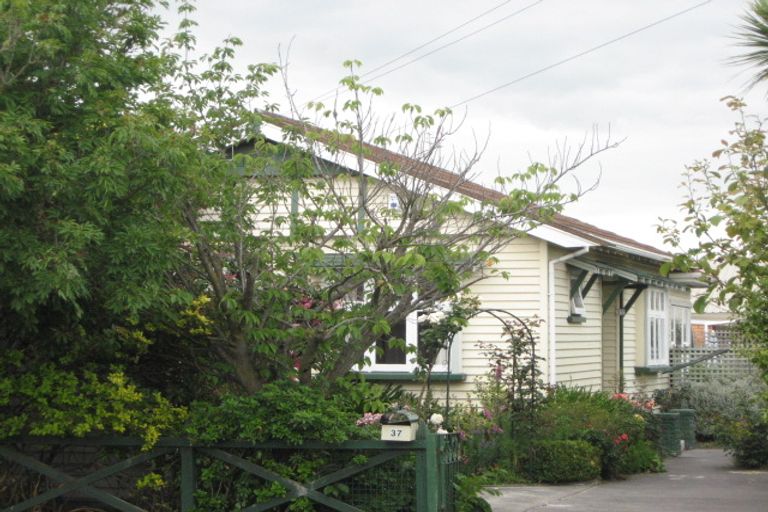 Photo of property in 1/37 Nicholls Street, Richmond, Christchurch, 8013