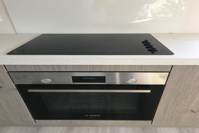 Photo of property in 38 Tree View Avenue, Glenfield, Auckland, 0629