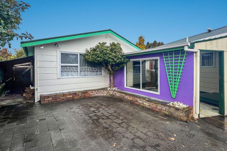 Photo of property in 17 Epping Place, Richmond Heights, Taupo, 3330