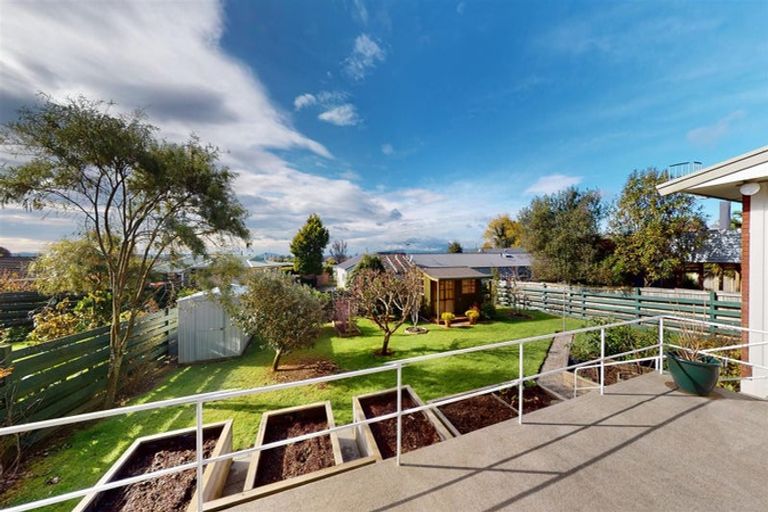 Photo of property in 428 Pukehangi Road, Pomare, Rotorua, 3015