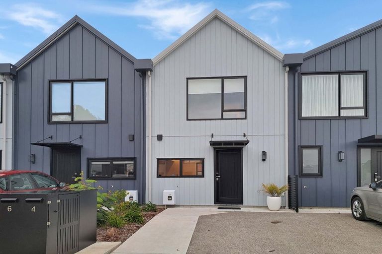 Photo of property in 4 Betty Boyes Street, Wallaceville, Upper Hutt, 5018