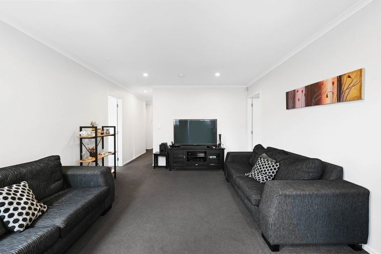 Photo of property in 44 Benjamin Avenue, Rototuna North, Hamilton, 3210