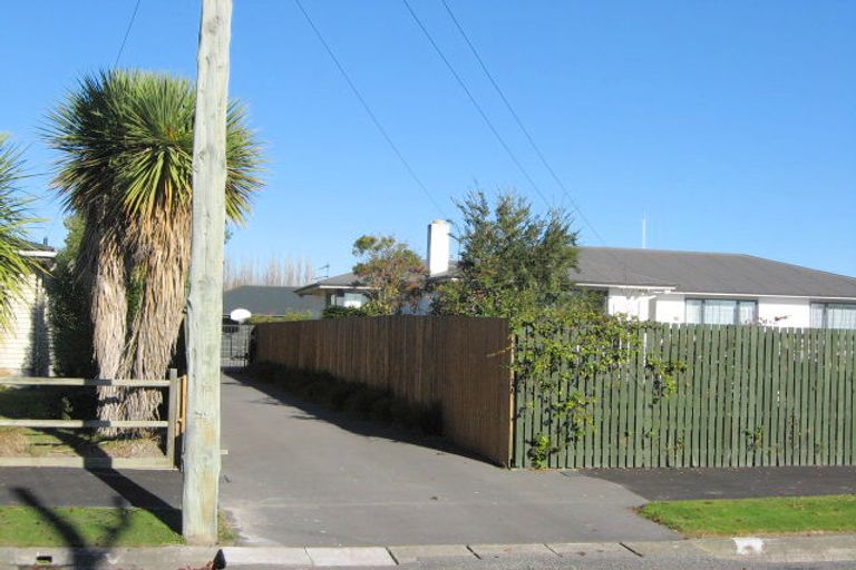 Photo of property in 33 Darroch Street, Belfast, Christchurch, 8051