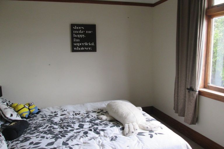 Photo of property in 25 Tiller Close, Kelvin Grove, Palmerston North, 4414