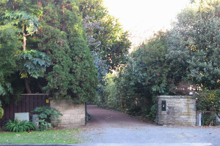 Photo of property in 462 Te Moana Road, Waikanae, 5036