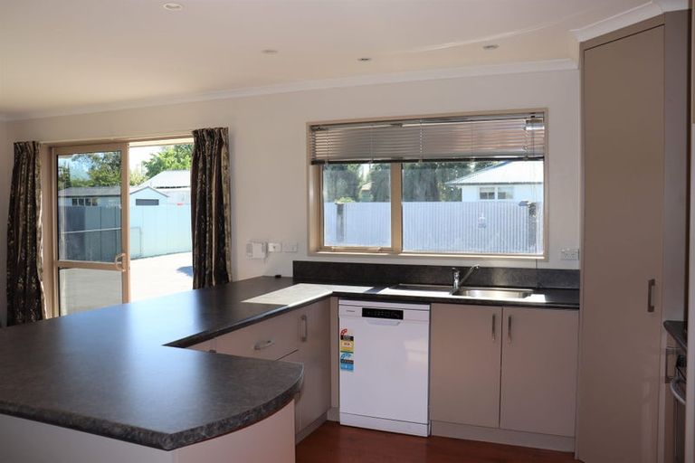 Photo of property in 35a Buckleys Terrace, Tinwald, Ashburton, 7700