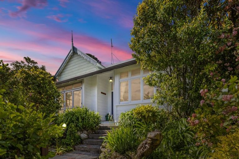 Photo of property in 79 Milton Road, Bluff Hill, Napier, 4110