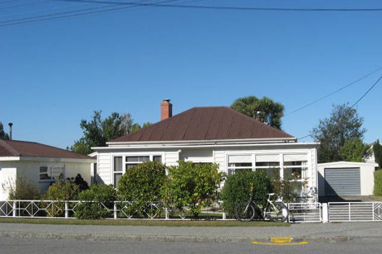 Photo of property in 13 Herbert Street, Waimate, 7924