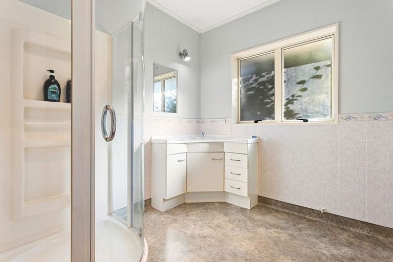 Photo of property in 12 Mirbeck Avenue, Cambridge, 3434