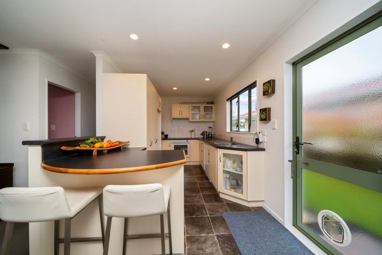 Photo of property in 26 Carthew Street, Okato, 4335