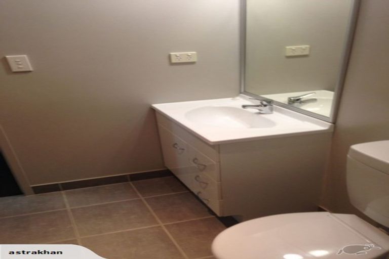 Photo of property in 4 Reding Street, Takanini, 2112