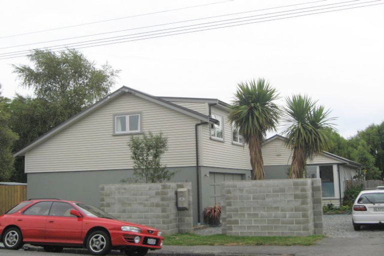 Photo of property in 83 Mays Road, St Albans, Christchurch, 8052
