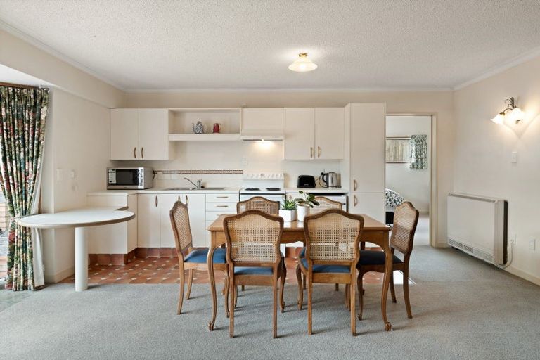 Photo of property in 3 Falcon Street, Roslyn, Dunedin, 9010