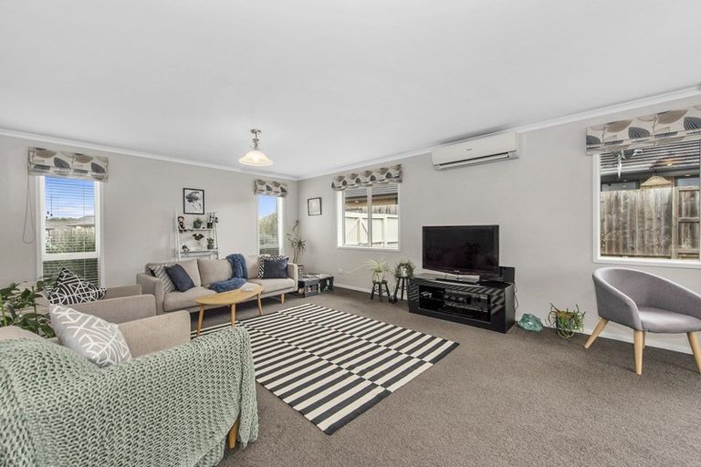 Photo of property in 6 Patatee Terrace, Baverstock, Hamilton, 3200