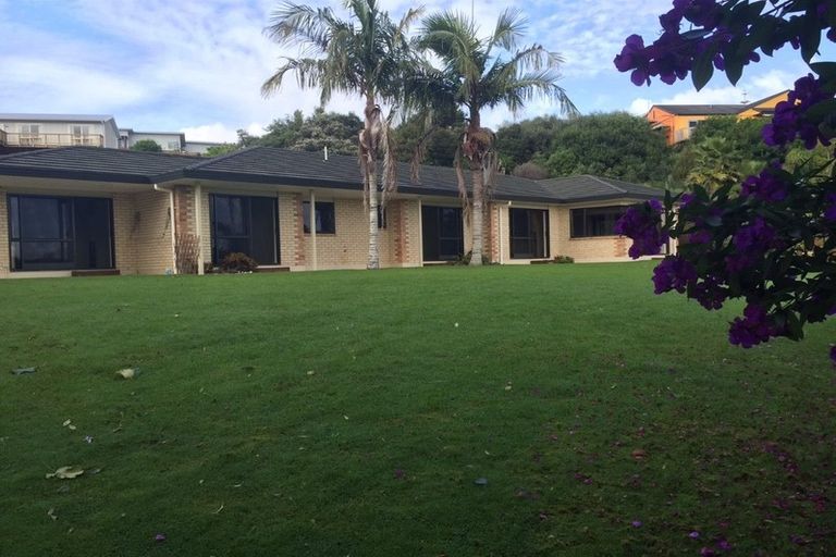 Photo of property in 16 Rarere Terrace, Kerikeri, 0230