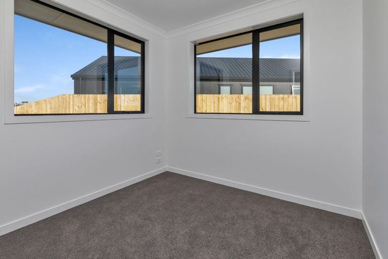 Photo of property in 8 Taurangawaka Road, One Tree Point, 0118