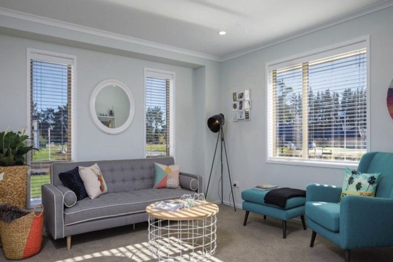 Photo of property in 101 Schoolside Road, Kumeu, 0810