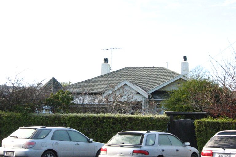 Photo of property in 183 Queen Street, North Dunedin, Dunedin, 9016