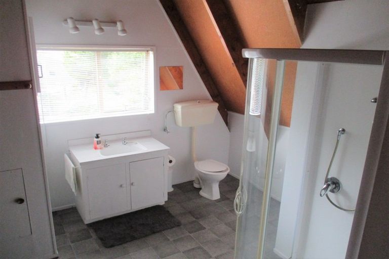 Photo of property in 32 Fraser Street, Ross, 7812