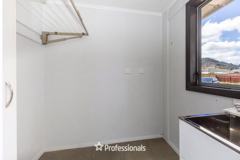 Photo of property in 56 Clyma Street, Elderslea, Upper Hutt, 5018